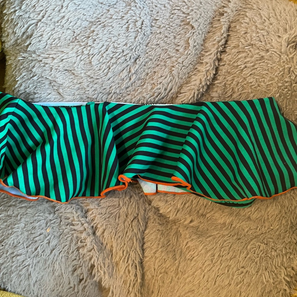 Cute tube top!